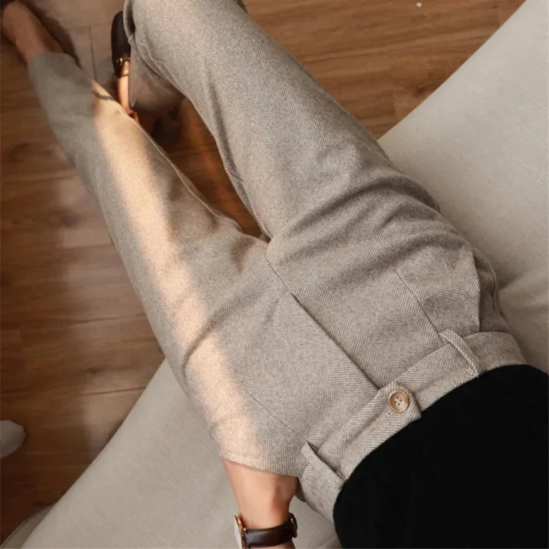 L'Héritage – Pantalon Tailleur Texturé Motif Chevrons