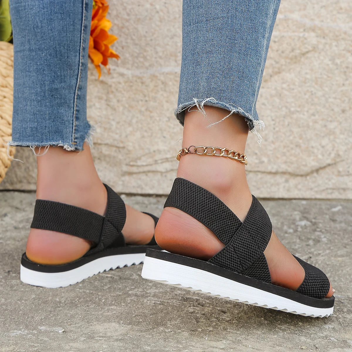 L'Urbaine – Sandales Sport-Chic à Brides Texturées