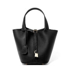 L'Élégant Sac Panier en Cuir de Vachette Souple LUNAVIA PANTS