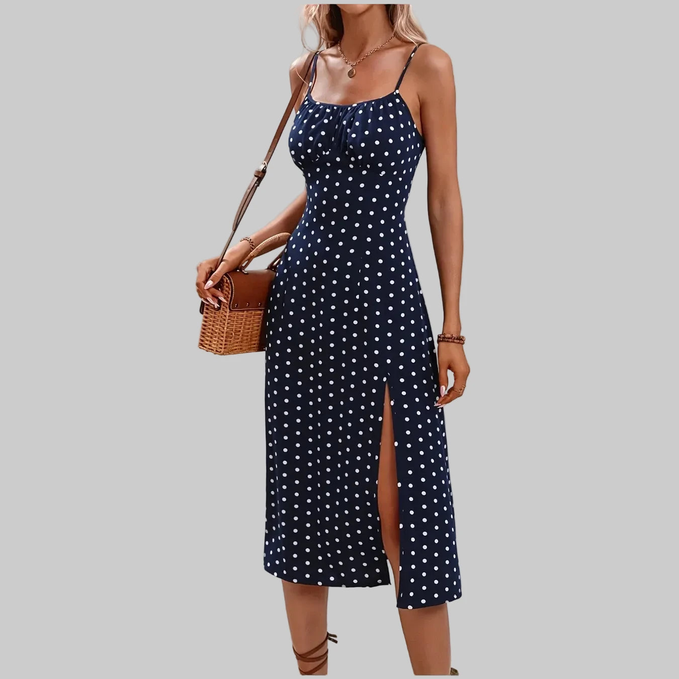 La Rétro Chic – Robe Mi-Longue Fendue
