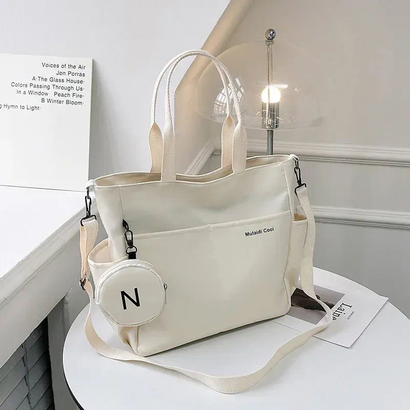 Le "Mom Bag" Casual Chic : Cabas blanc Multipoche LUNAVIA PANTS